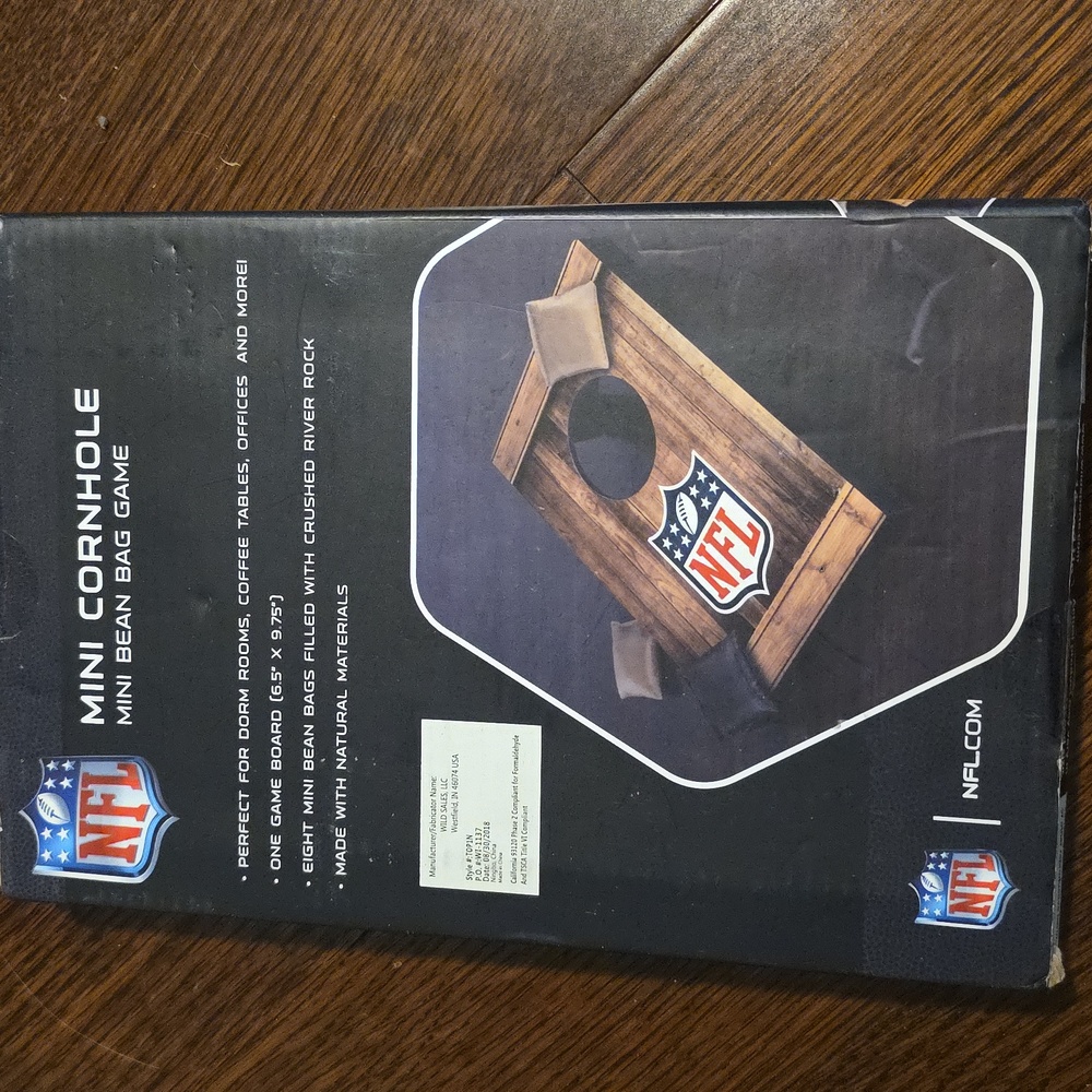 SET OF 2 NFL GAME BOARDS Texans Mini Cornhole and Cowboys Game Set - Picture 8 of 10